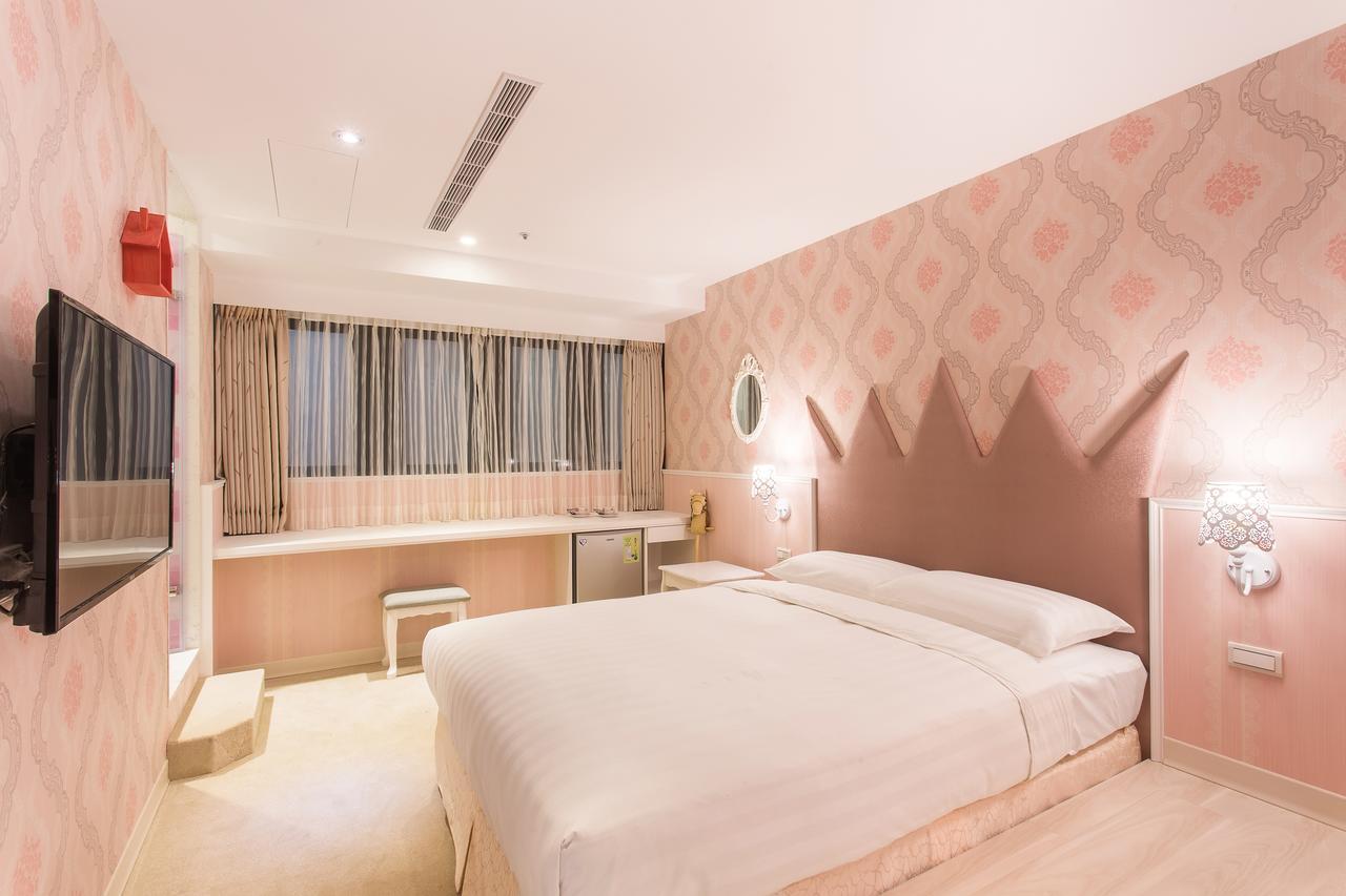 Rf Hotel - Sanchong Тайбей Екстер'єр фото