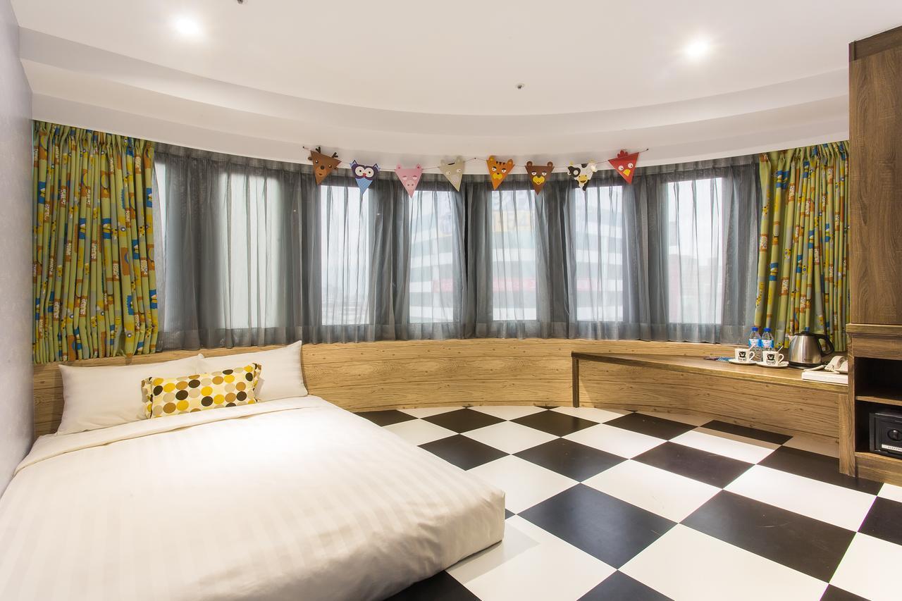 Rf Hotel - Sanchong Тайбей Екстер'єр фото